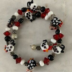 Rooster Chicken Lampwork Studio Glass Beaded Bracelet Red Black White Wire